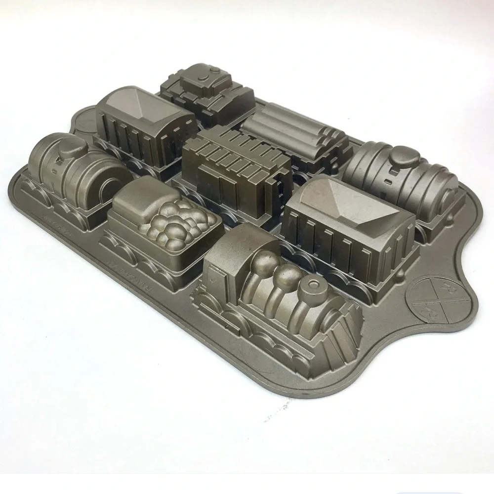 NORDIC WARE train cake pan